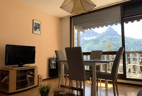 Apartment 1 bedroom Uvernet-fours