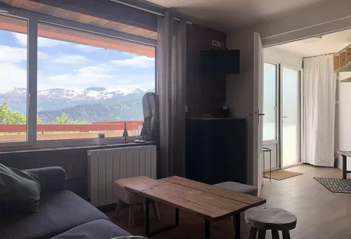 Apartment 1 bedroom Uvernet-fours