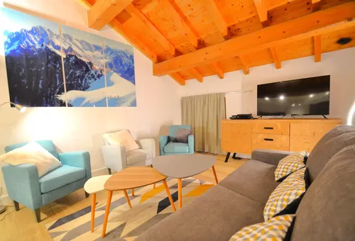 Apartment 2 bedroom Les Belleville