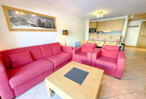 Apartment 3 bedroom Les Belleville