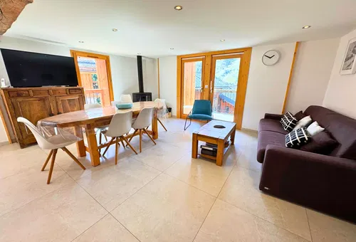 Apartment 3 bedroom Les Belleville