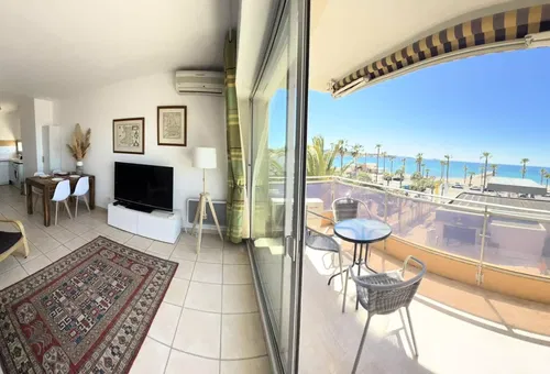 Apartment 2 bedroom Six-fours-les-plages
