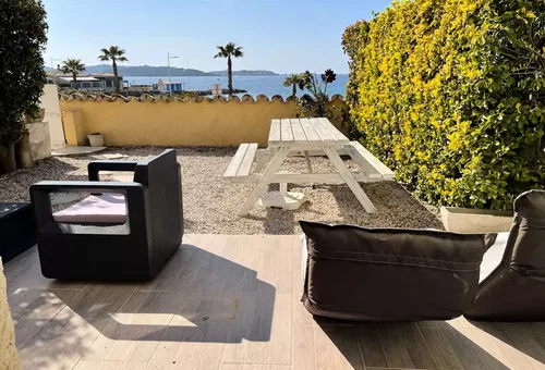 Apartment 2 bedroom Six-fours-les-plages