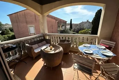 Apartment 2 bedroom Six-fours-les-plages