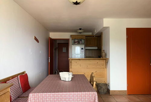 Apartment 1 bedroom Uvernet-fours