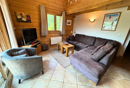 Apartment 3 bedroom Les Belleville