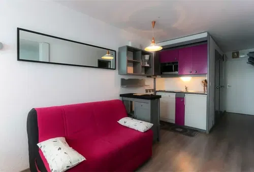 Apartment 2 bedroom Les Belleville