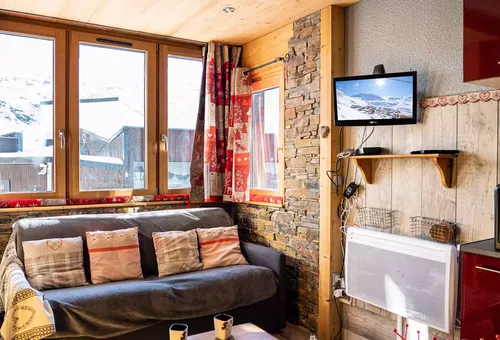 Apartment 2 bedroom Les Belleville