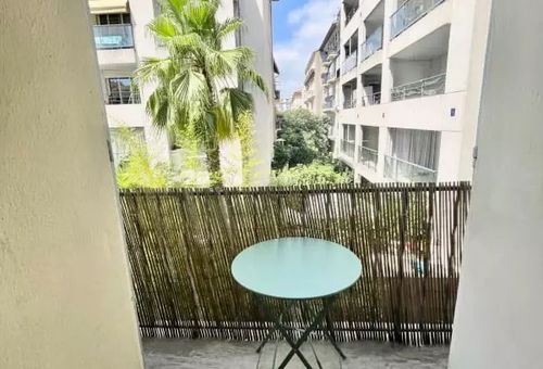 Apartment 1 bedroom Nice