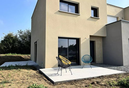 Villa 2 bedroom Plévenon
