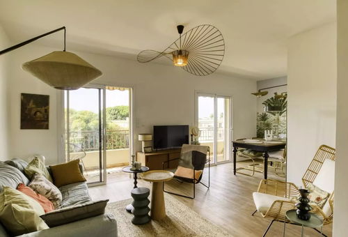 Apartment 2 bedroom Six-fours-les-plages