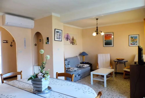 Apartment 2 bedroom Six-fours-les-plages
