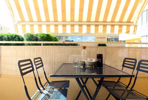 Apartment 2 bedroom Six-fours-les-plages