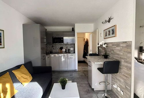 Apartment 2 bedroom Six-fours-les-plages