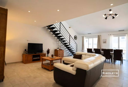 Maison 4 chambres Vias