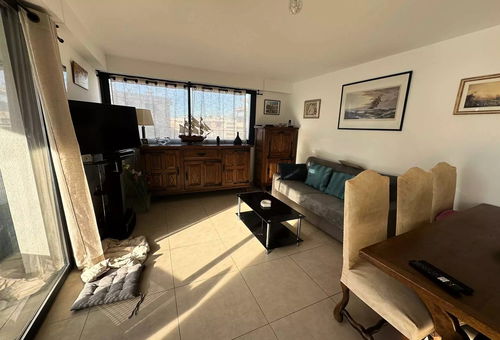 Apartment 2 bedroom Six-fours-les-plages