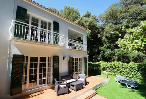 Chalet 4 bedroom Ferreries
