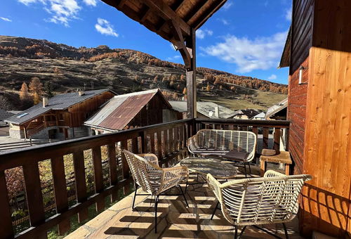 Apartment 4 bedroom Vars