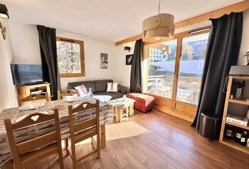Apartment 2 bedroom Vars