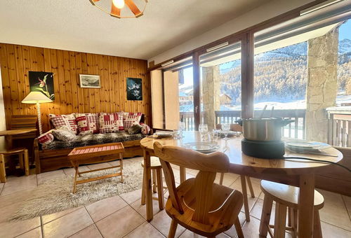 Apartment 2 bedroom Vars