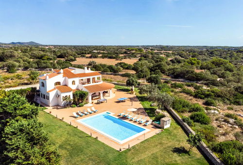Villa 6 bedroom Ferreries