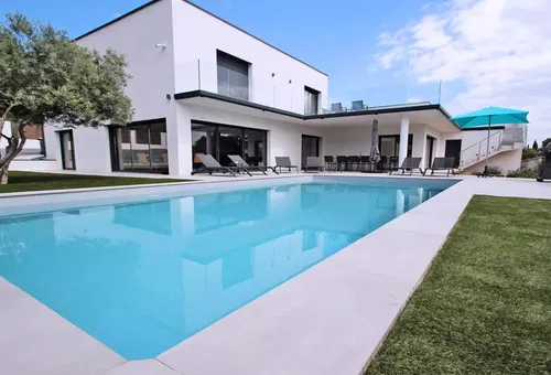 Villa 5 bedroom Roquebrune-sur-argens