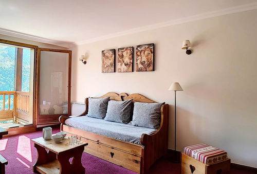 Apartment 2 bedroom Les Belleville