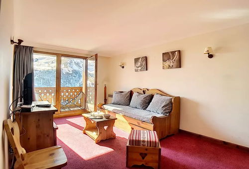 Apartment 2 bedroom Les Belleville