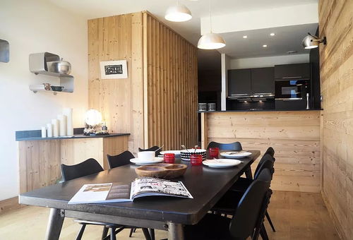 Apartment 3 bedroom Les Belleville