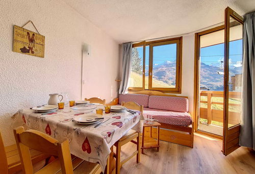 Apartment 1 bedroom Les Belleville