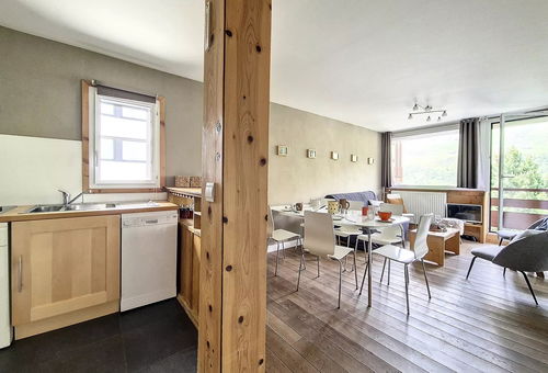 Apartment 2 bedroom Les Belleville