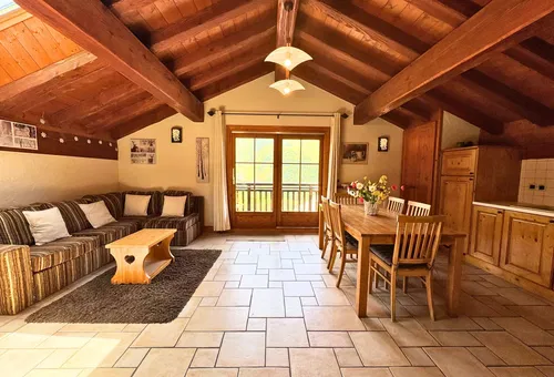 Apartment 2 bedroom Les Belleville