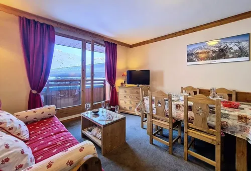 Apartment 2 bedroom Les Belleville