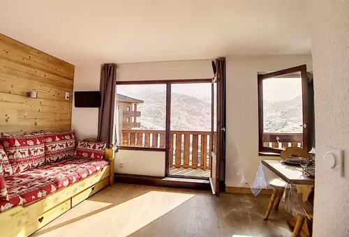Apartment 2 bedroom Les Belleville