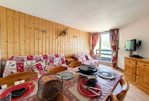 Apartment 1 bedroom Les Belleville