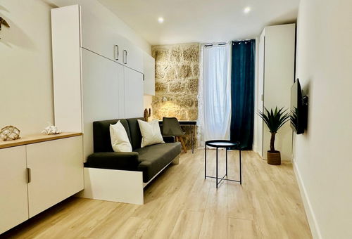 AA G Cocon Lamartine - City center