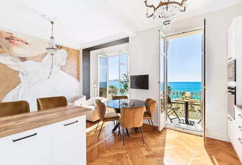 Apartment 2 bedroom Nice