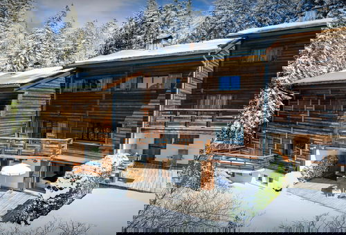 Chalet 6 bedroom La Clusaz
