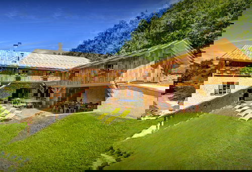 Chalet 5 bedroom Les Clefs