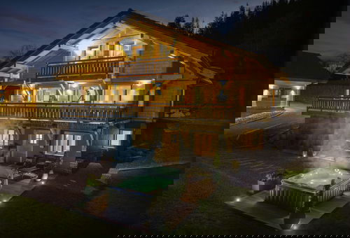 Chalet 5 bedroom Manigod