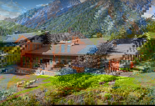 Chalet 7 bedroom Orsières
