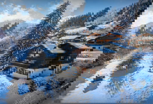 Chalet 6 bedroom La Côte-d'arbroz