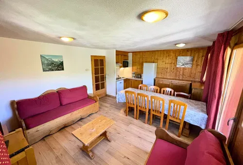 Apartment 3 bedroom Les Belleville