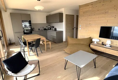 Apartment 2 bedroom Huez