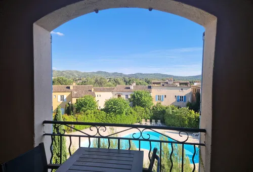 Apartment 2 bedroom Mallemort