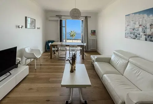 Apartment 2 bedroom Nice