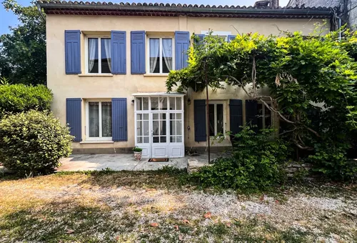 Villa 3 bedroom L'isle-sur-la-sorgue