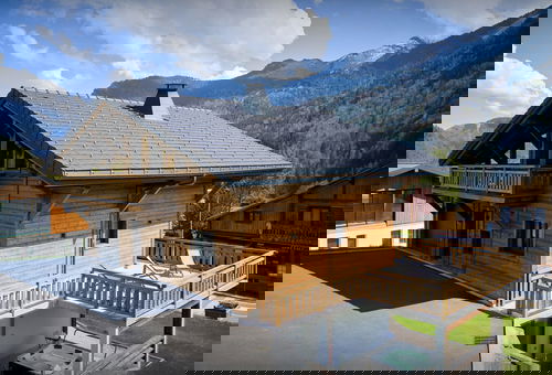 Chalet 4 bedroom Essert-romand