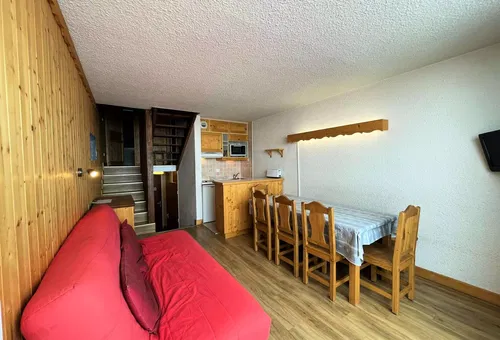 Apartment 2 bedroom Les Belleville