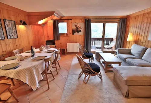 Apartment 3 bedroom Les Allues